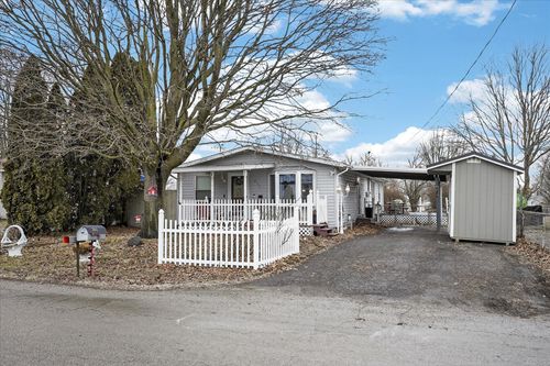 251 E 1st St, London, OH, 43140-1480 | Card Image