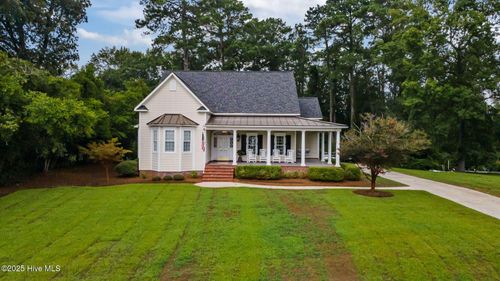 128 Trent Shores Dr, Trent Woods, NC, 28562-7749 | Card Image