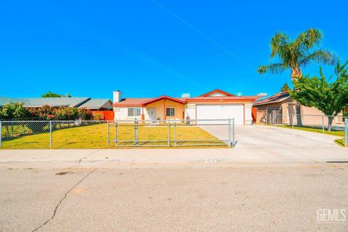 114 Sowerby Village Lane, Bakersfield, CA, 93307 | Card Image