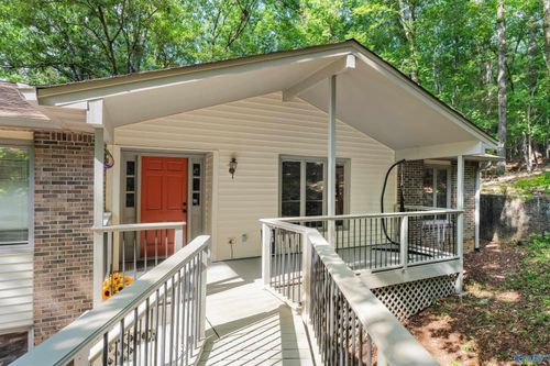 1311 Aldridge Dr Se, Huntsville, AL, 35803-2433 | Card Image