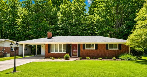 1217 Knapp Ave, Morehead, KY, 40351-1139 | Card Image