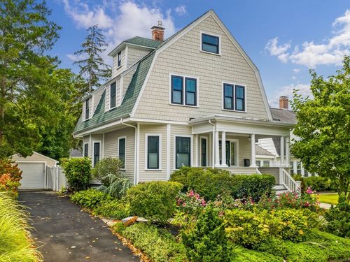 51 Wren St, Boston, MA, 02132-2625 | Card Image