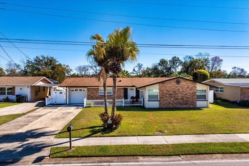 6503 Brockbank Dr, ORLANDO, FL, 32809-5817 | Card Image