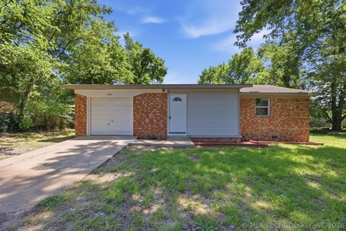 1506 Clayton Drive, Tahlequah, OK, 74464 | Card Image
