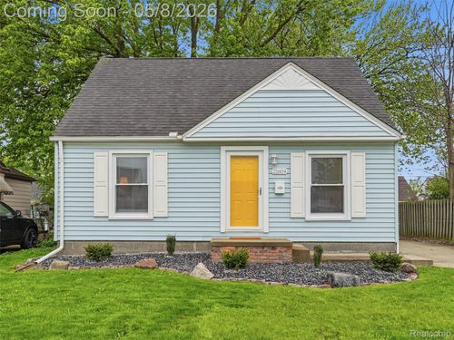 21604 Alger St, Saint Clair Shores, MI, 48080-1813 | Card Image