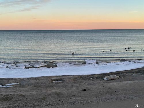 2166 Edgewater St, Monroe, MI, 48162-4949 | Card Image