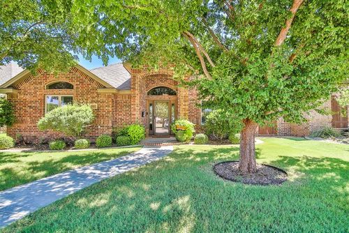 3803 101st St, Lubbock, TX, 79423-4930 | Card Image