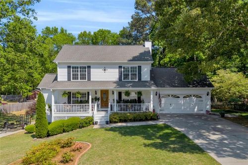 2490 Tribble Gates Dr, Loganville, GA, 30052-5032 | Card Image