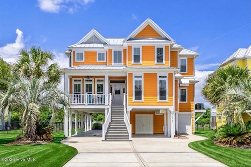 1606 E Yacht Dr, Oak Island, NC, 28465-6441 | Card Image