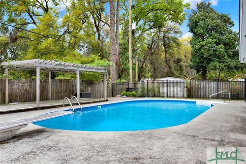13 Burnt Tree Rd, Savannah, GA, 31419-2411 | Card Image