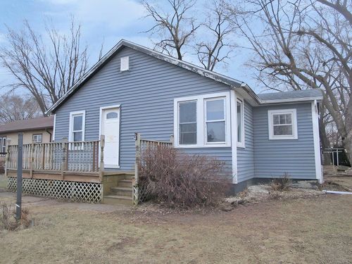 527 S 2nd St, La Crescent, MN, 55947-1229 | Card Image
