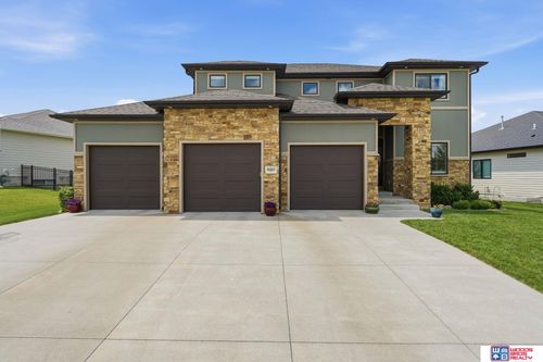 8225 S 97th St, Lincoln, NE, 68526-6141 | Card Image