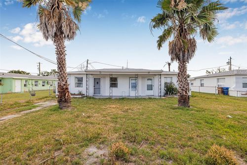 30 Lynn Way, MADEIRA BEACH, FL, 33708-2334 | Card Image