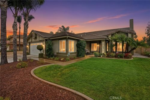 1087 Mission Grove N, Riverside, CA, 92506 | Card Image