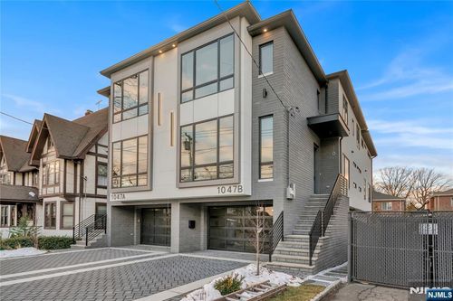 1047 Anderson Ave, Fort Lee, NJ, 07024-4248 | Card Image