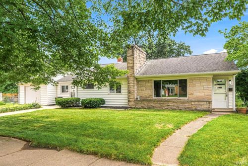 102 S Greenlawn Ave, South Bend, IN, 46617-3431 | Card Image