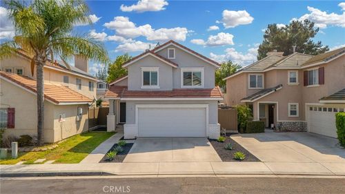 823 Pathfinder Way, Corona, CA, 92878 | Card Image