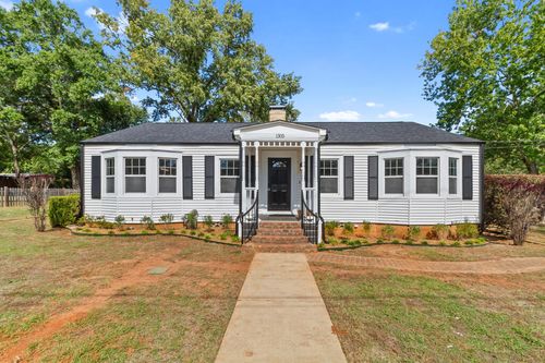 1305 E Park Ave, Palestine, TX, 75801-4651 | Card Image