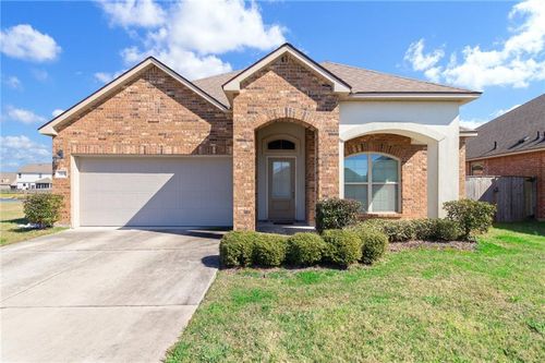 144 E Lake Ct, Slidell, LA, 70461-5613 | Card Image