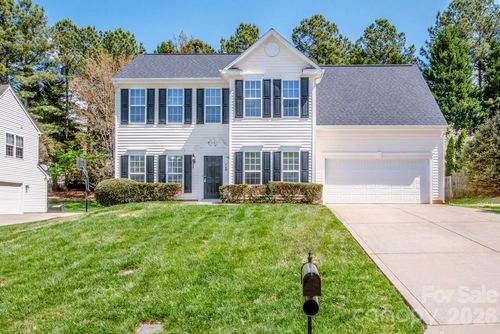 748 Georgie St, Troutman, NC, 28166-9613 | Card Image