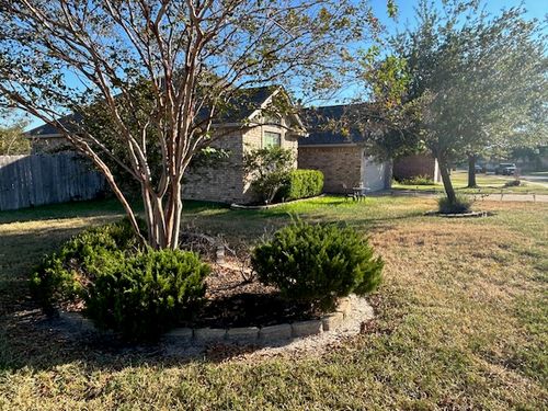 2301 Norham Dr, College Station, TX, 77845-4892 | Card Image