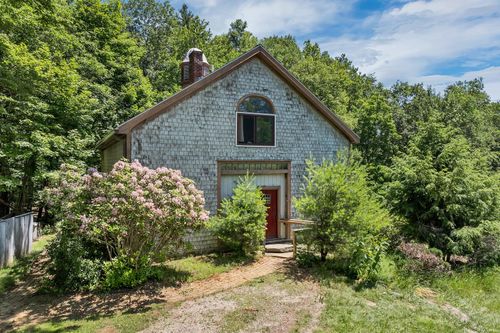 520 Clough Rd, Pittsfield, NH, 03263-3108 | Card Image