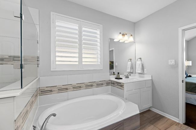 1702 Ambling Trl, House other with 4 bedrooms, 4 bathrooms and 4 parking in Cedar Park TX | Image 26