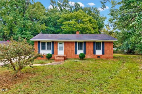 592 Perdues Rd, Louisburg, NC, 27549-7967 | Card Image