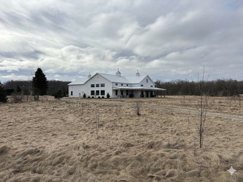 196xx 346th St, Taylors Falls, MN, 55084 | Card Image