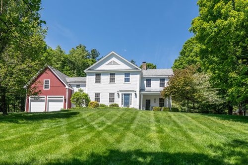 777 Mccooey Drive, Manchester, VT, 05255 | Card Image
