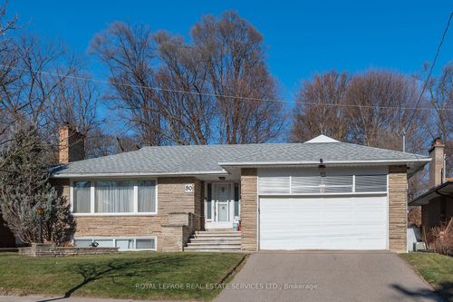 80 Glenaden Ave E, Etobicoke, ON, M8Y2L3 | Card Image