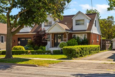 174 Louth St, House other with 4 bedrooms, 3 bathrooms and 5 parking in Saint Catharines ON | Image 1