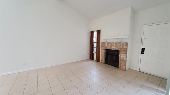 APT-228 - 2611 Grants Lake Blvd, Townhouse with 2 bedrooms, 1 bathrooms and 1 parking in Sugar Land TX | Image 17