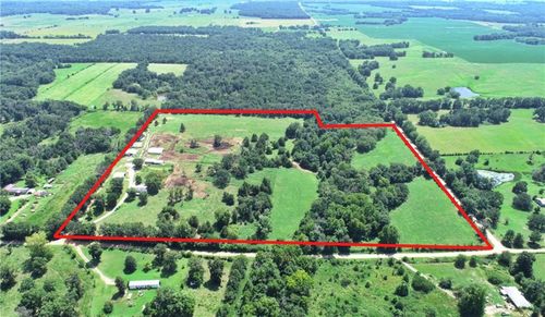 1500 E 1800 Rd, Jerico Springs, MO, 64756-2571 | Card Image
