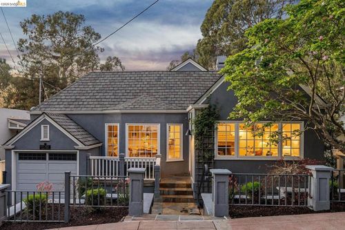 633 Moraga Ave, Piedmont, CA, 94611-3723 | Card Image