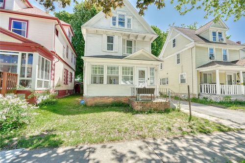 111 Rosewood Ter, Rochester, NY, 14609-4924 | Card Image