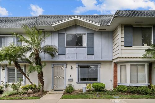 c-20717 Lemarsh St, Chatsworth, CA, 91311 | Card Image