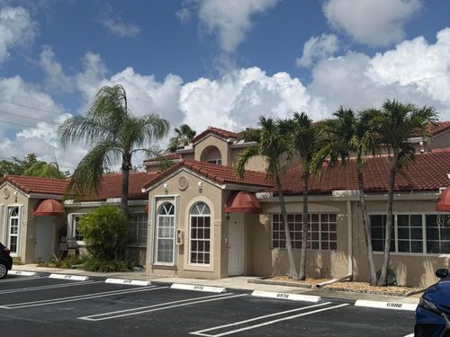 1604-6978 Nw 166th Ter, Miami Lakes, FL, 33014-6067 | Card Image