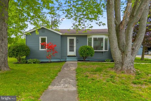 7 Meadowview Avenue, PENNSVILLE, NJ, 08070 | Card Image