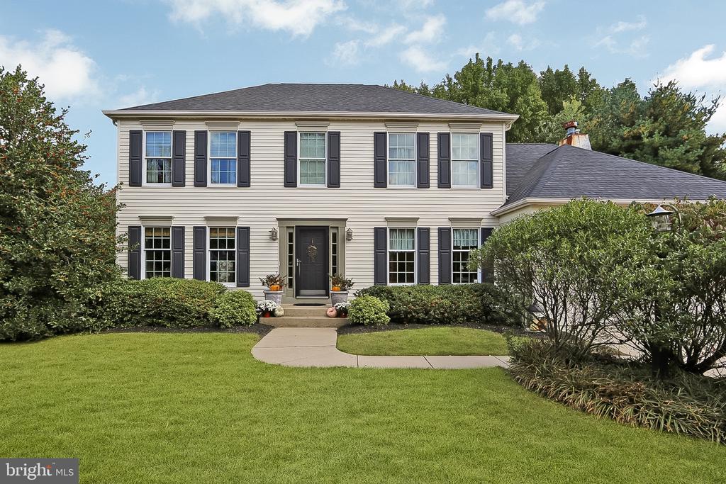 Muirfield Ct, Medford, NJ 08055