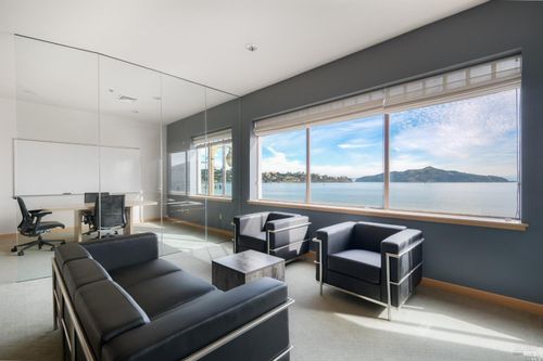 599 Bridgeway, Sausalito, CA, 94965-2248 | Card Image