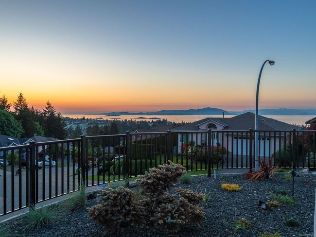 5391 Kenwill Dr, House other with 6 bedrooms, 6 bathrooms and 4 parking in Nanaimo BC | Image 68