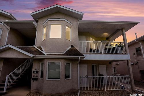 1043 Birchwood Pl, Regina, SK, S4S7L1 | Card Image