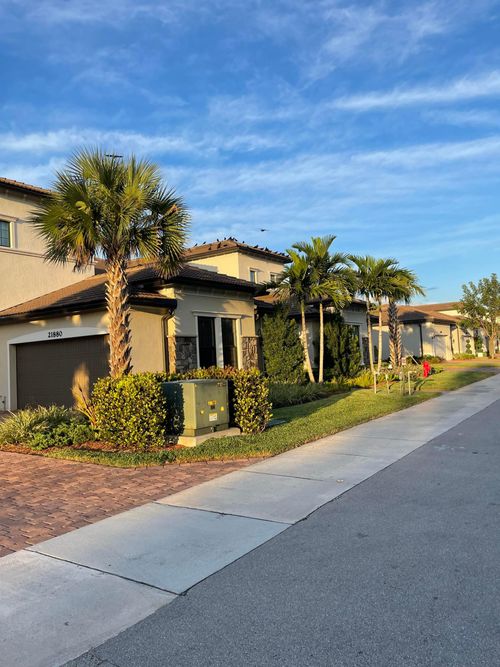 202-21872 Canadensis Cir, Boca Raton, FL, 33428-3907 | Card Image
