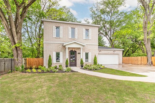 1615 N Garland Ave, Fayetteville, AR, 72703-1706 | Card Image