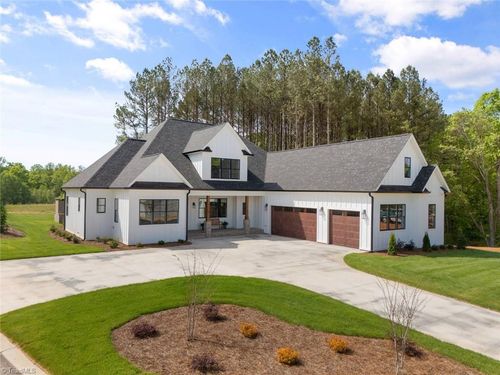 4215 Penn Ave, Winston-Salem, NC, 27105 | Card Image