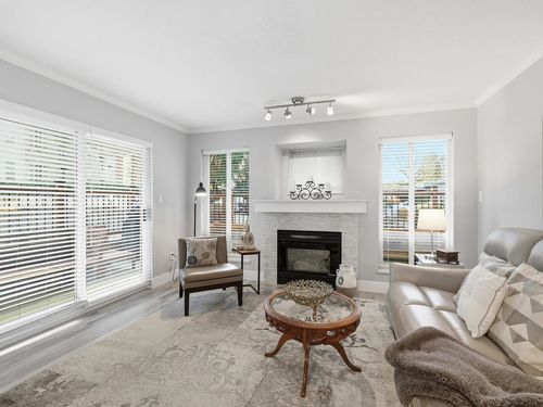 109-2526 Lakeview Cres, Abbotsford, BC, V2S3A9 | Card Image