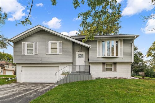 4301 Whitehall Ln, Richton Park, IL, 60471-1243 | Card Image