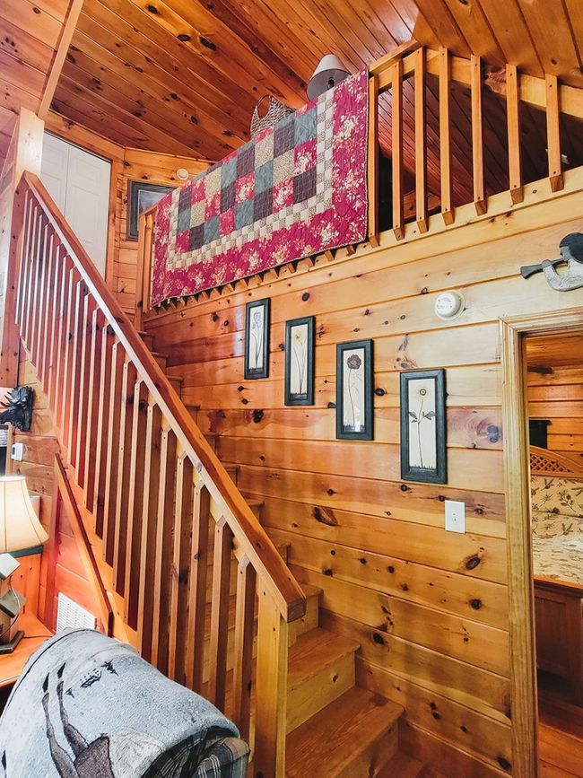 140 Treehouse Trl, Home with 2 bedrooms, 2 bathrooms and null parking in Murphy NC | Image 25
