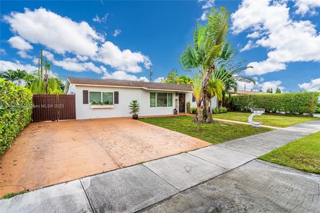 5701 Sw 109th Ave, House other with 3 bedrooms, 2 bathrooms and null parking in Miami FL | Image 8